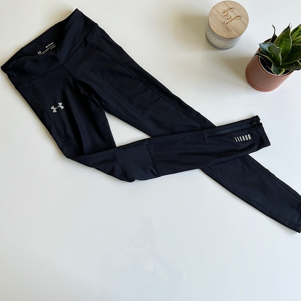 Under Armour compression leggings